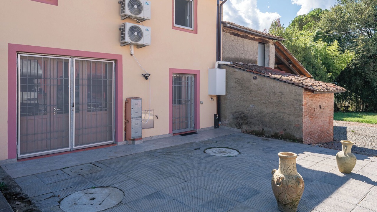 Photo of Outdoor in Orentano