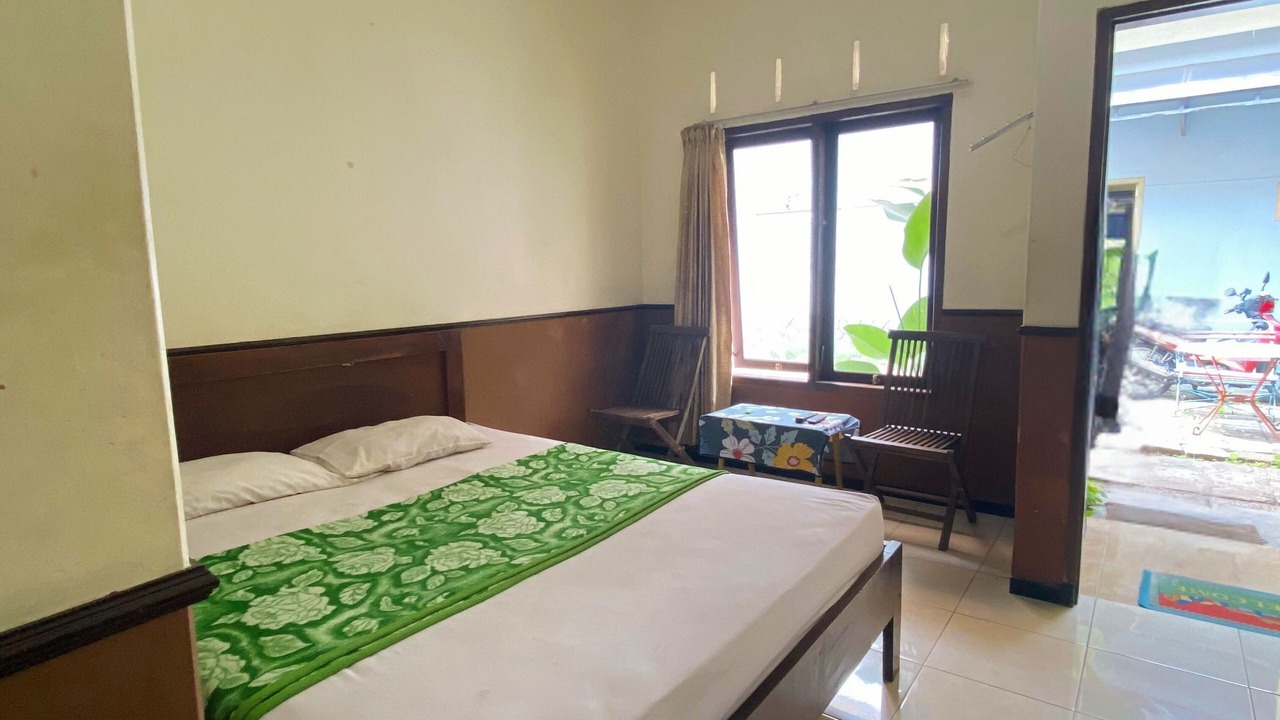 Photo of Bedroom in Batu