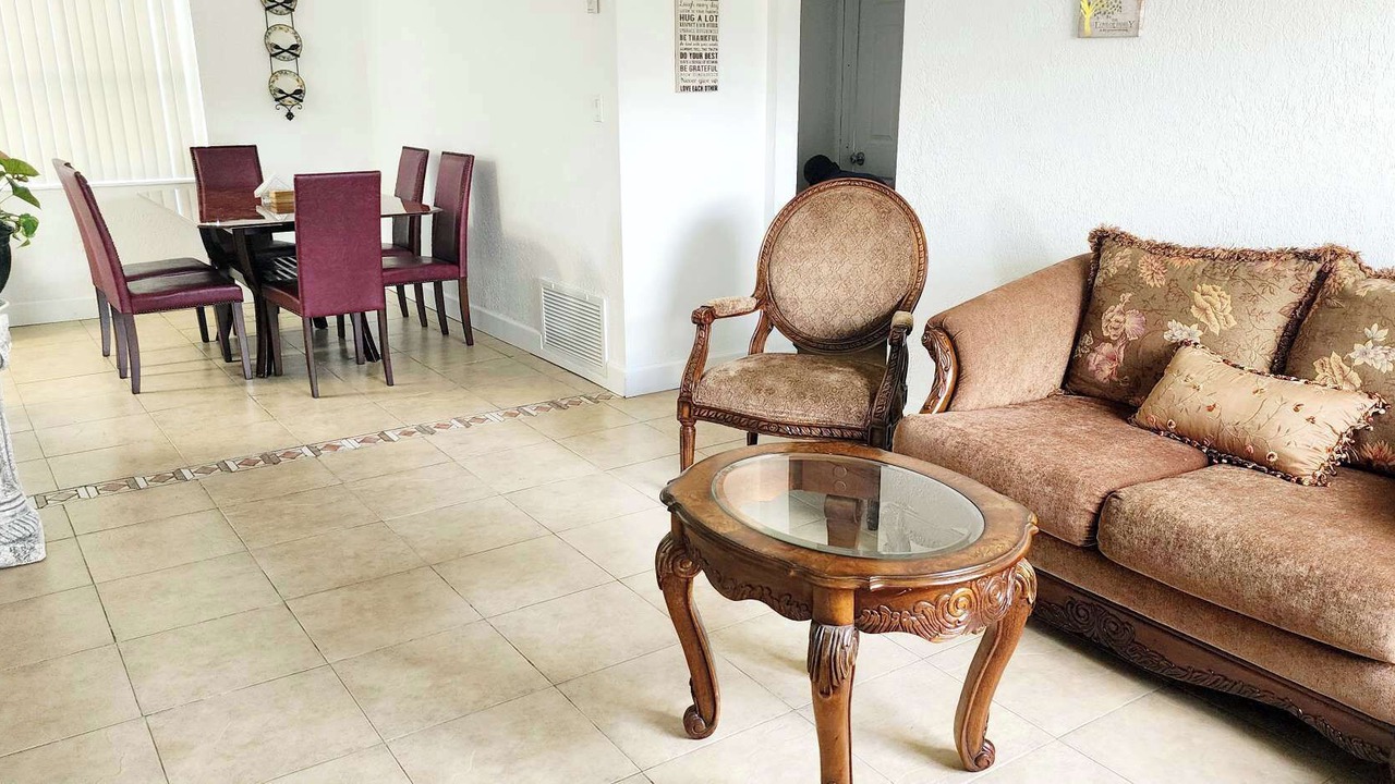 Photo of Livingroom in Northwest Orlando