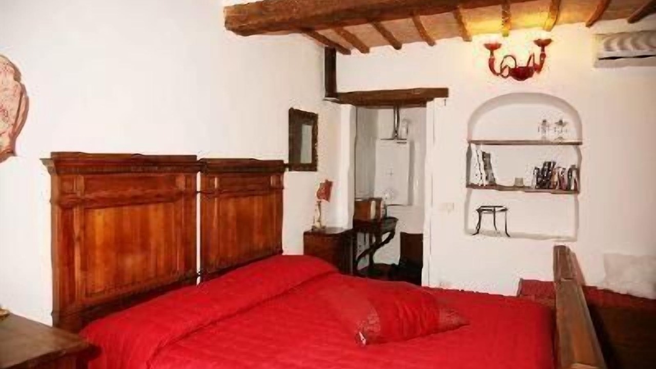 Photo of Bedroom in Monticchiello