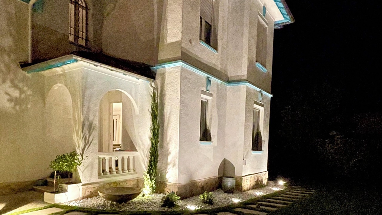 Photo of Outdoor in Carnot