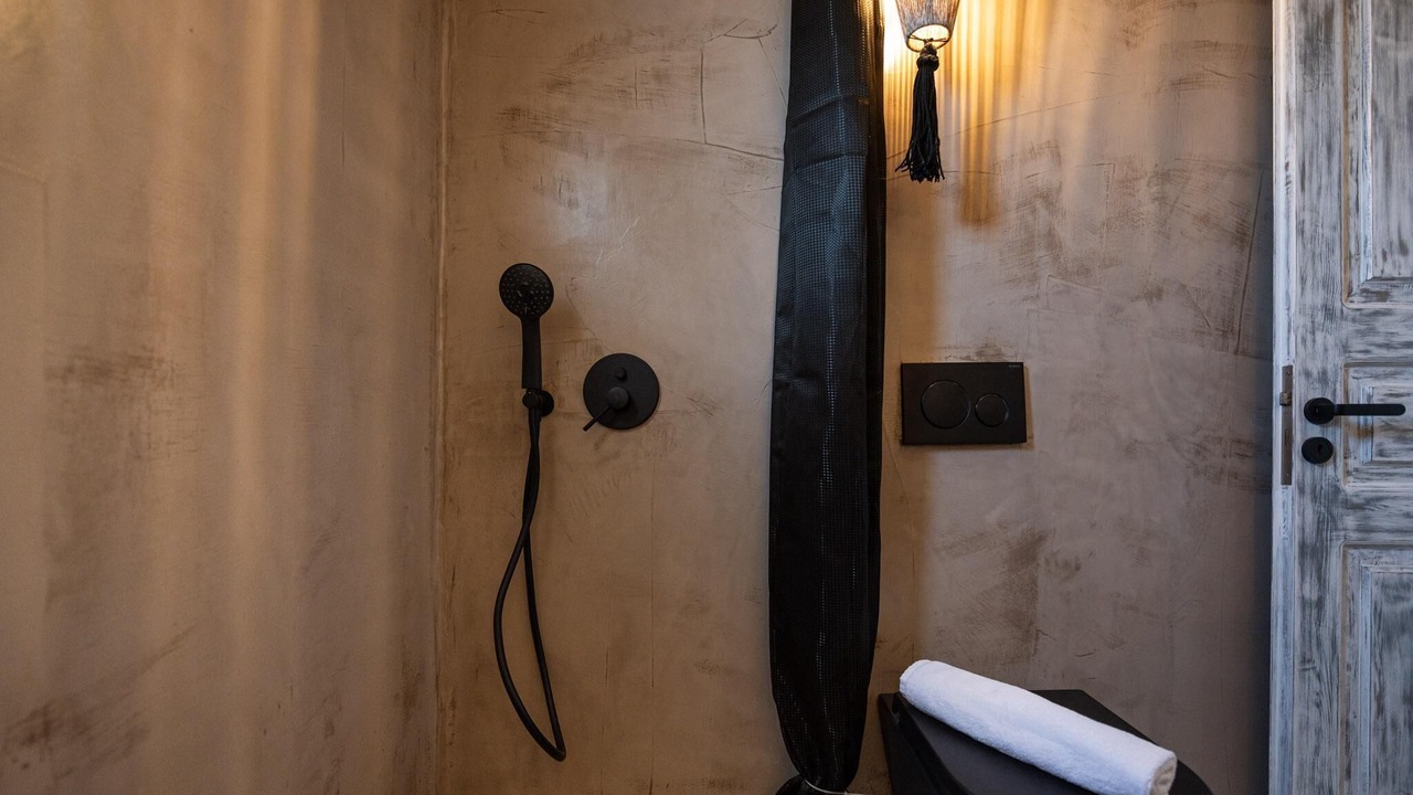 Photo of Bathroom in Exo Gialos