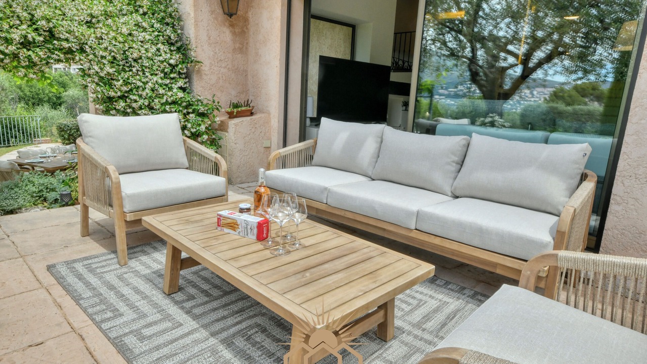 Photo of Patio Balcony in Le Plan-de-Grasse