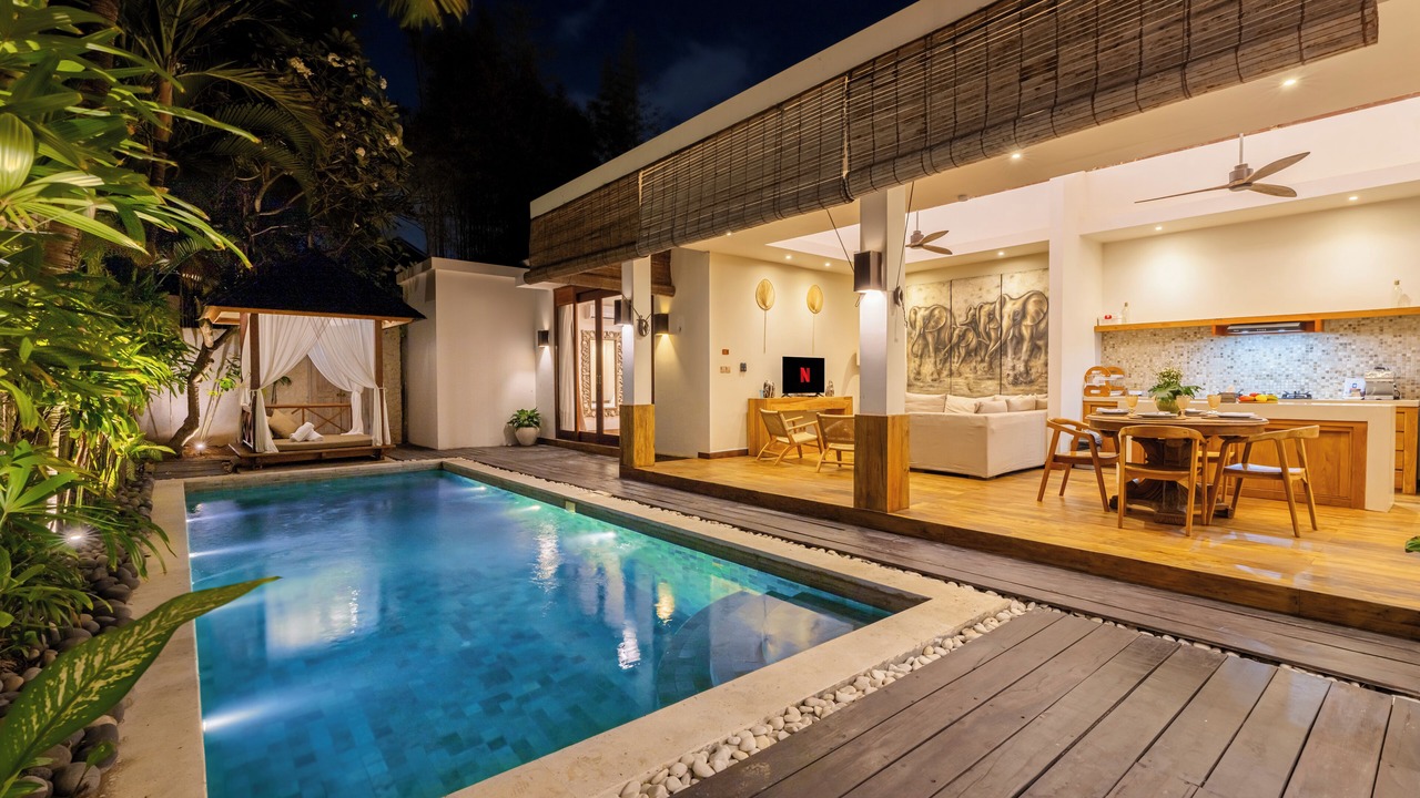Photo of Outdoor in Sunset Road
