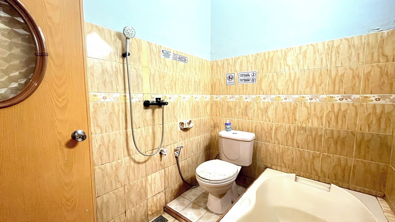 Photo of Bathroom in Jambi