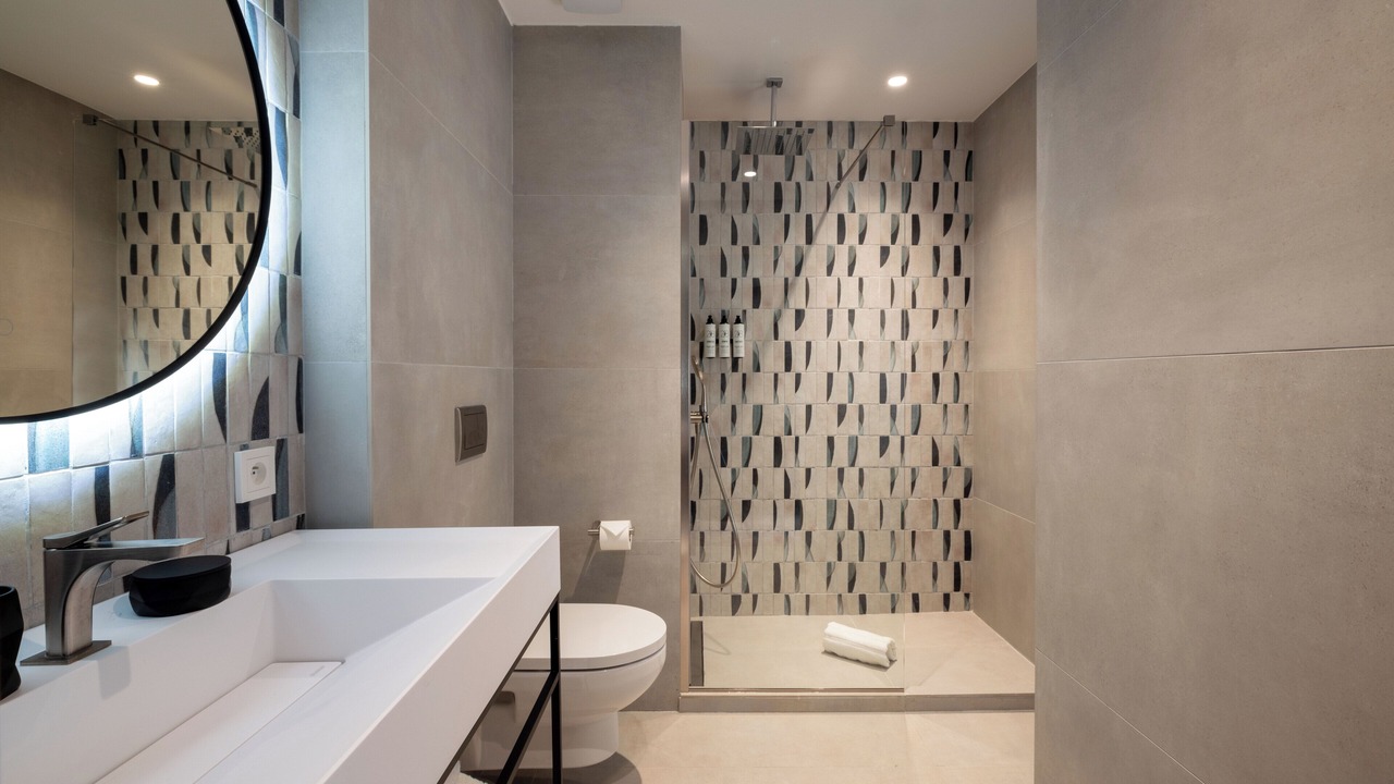 Photo of Bathroom in Quartier du Port