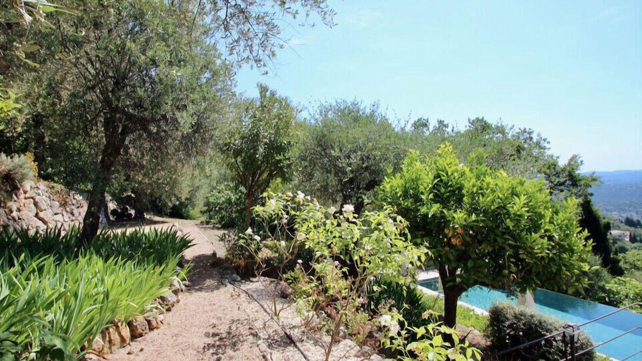 Photo of Outdoor in Speracedes