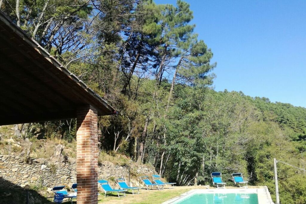 Photo of Outdoor in Buti