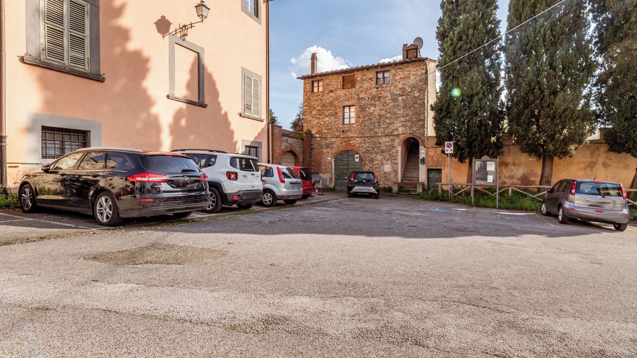 Photo of Outdoor in Calci