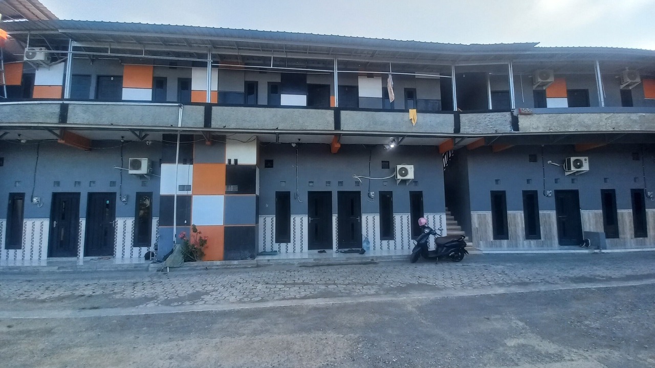 Photo of Others in Slawi