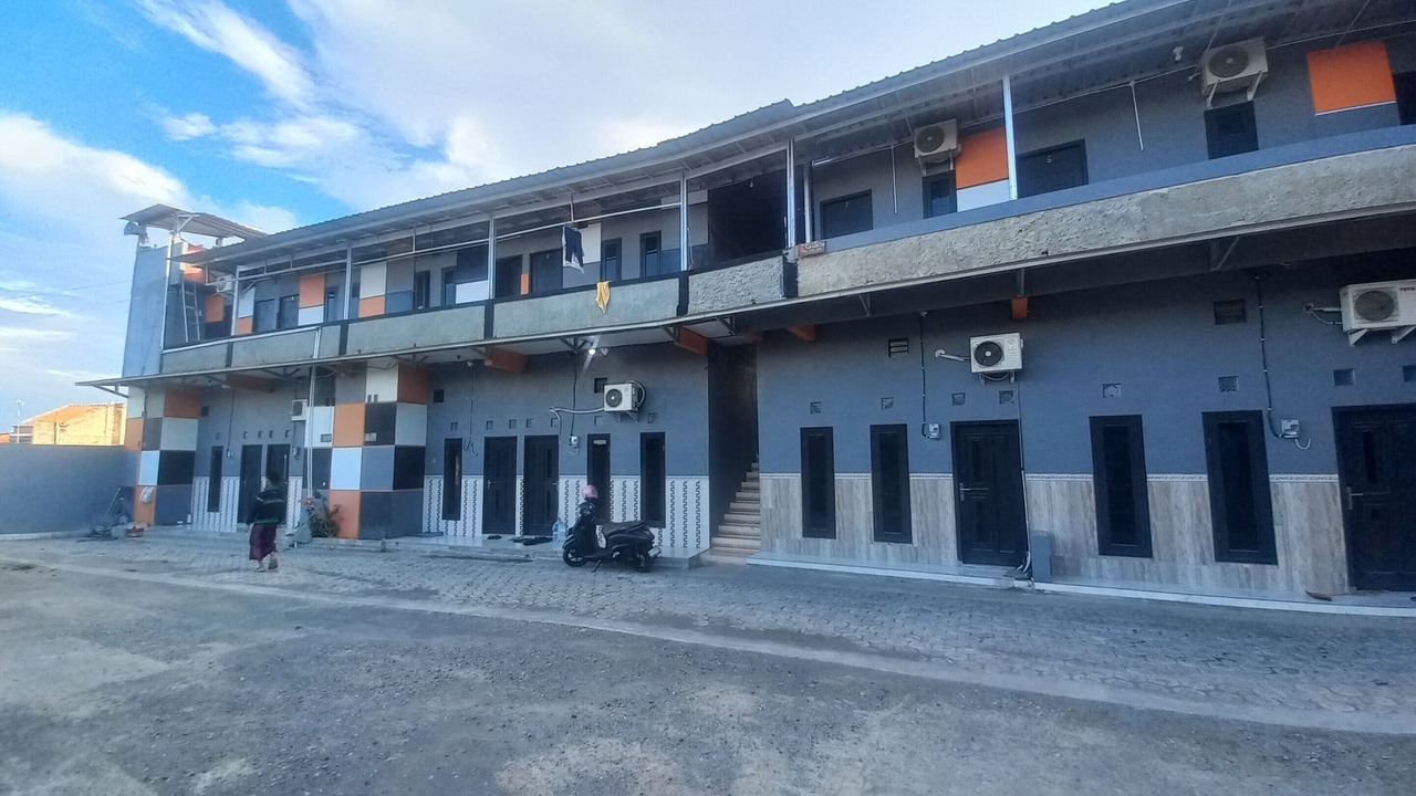 Photo of Others in Slawi