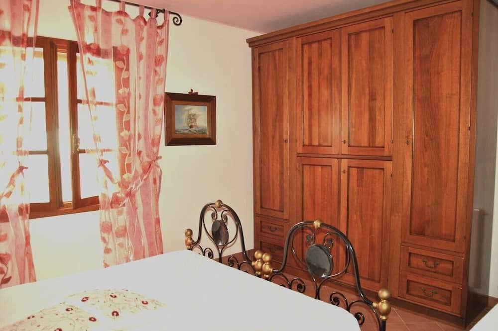 Photo of Bedroom in Capoliveri