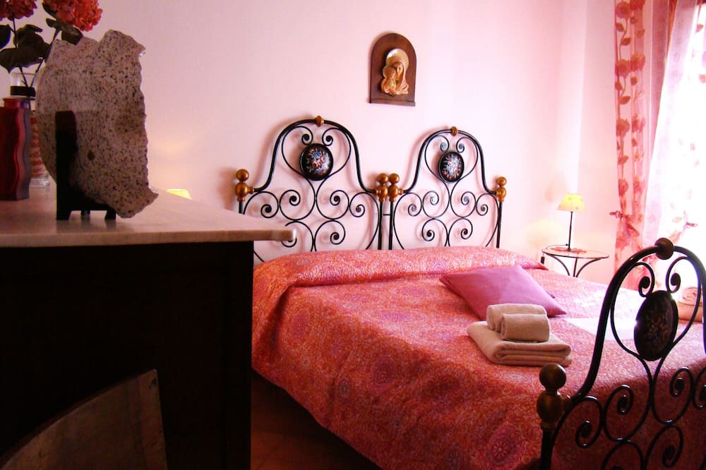 Photo of Bedroom in Capoliveri