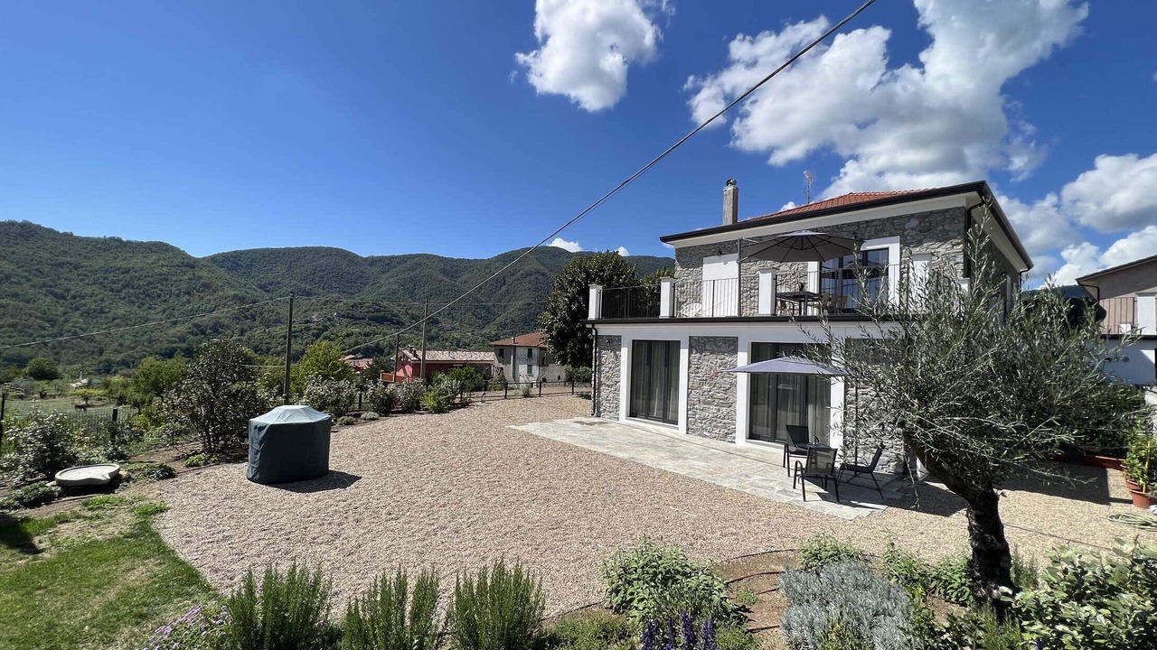 Photo of Outdoor in Tresana