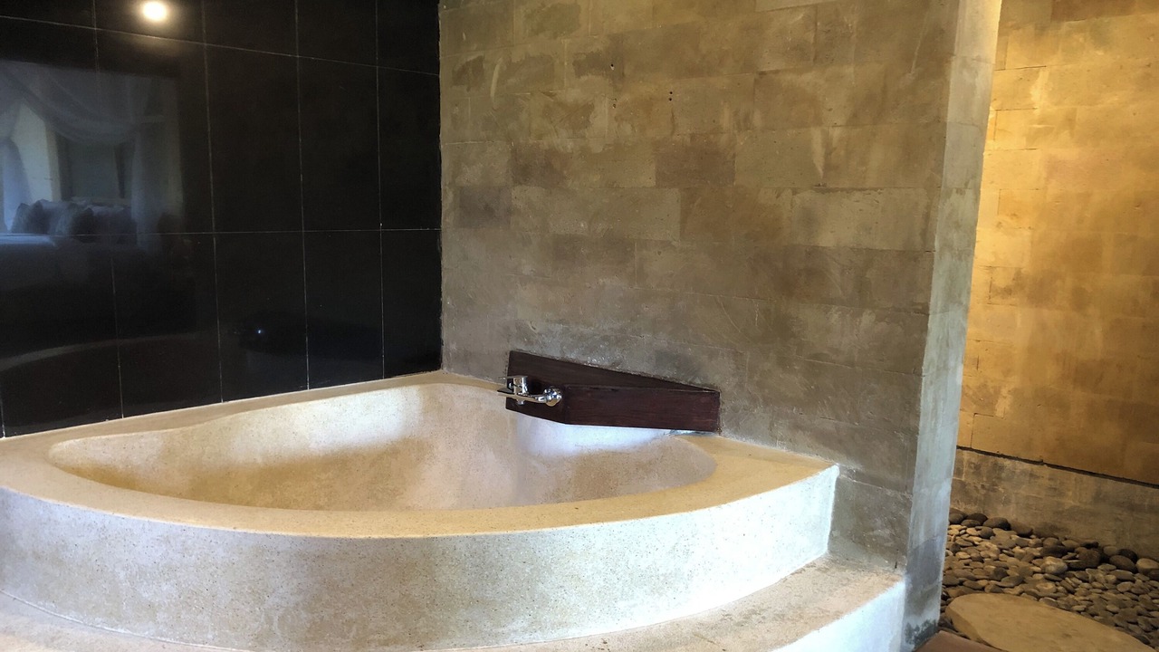 Photo of Bathroom in Keliki
