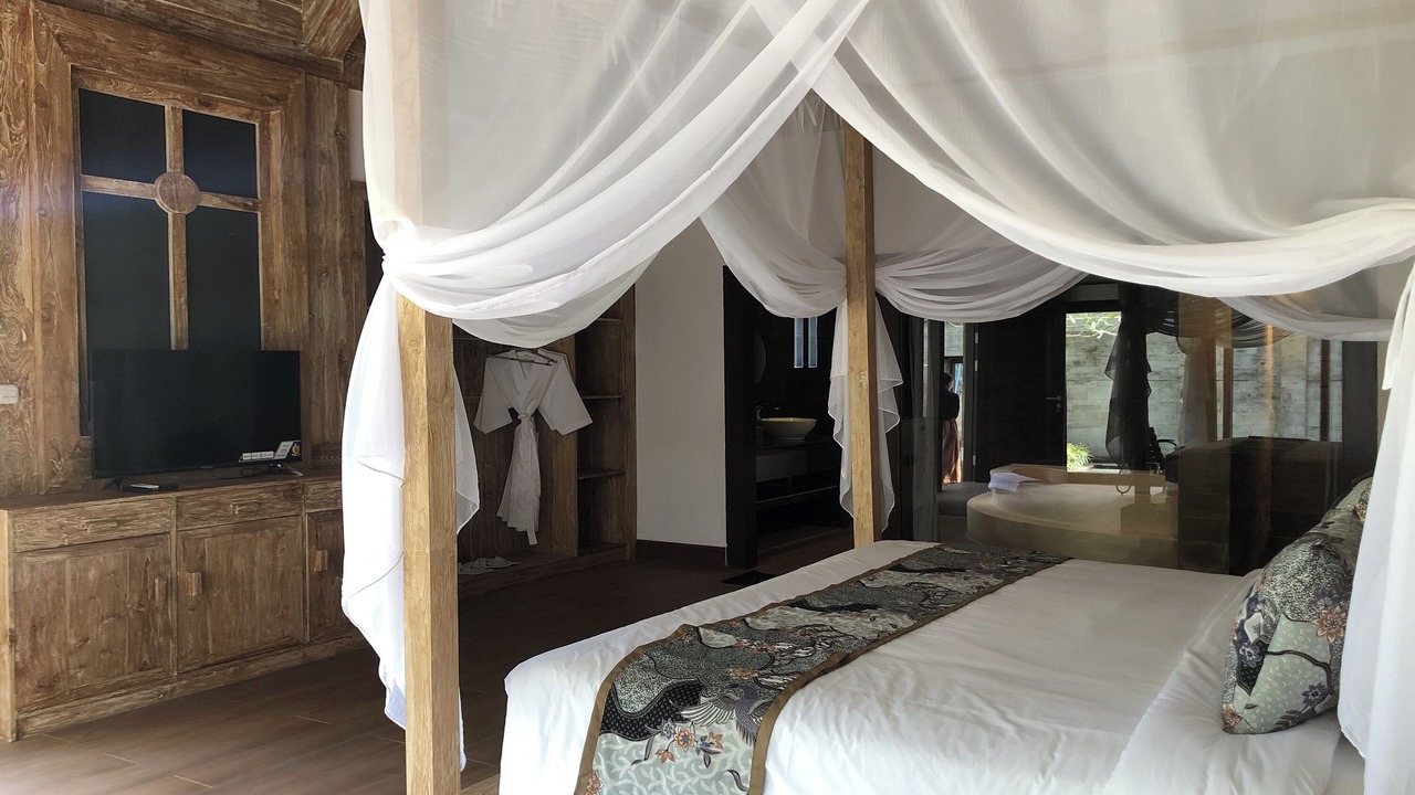Photo of Bedroom in Keliki