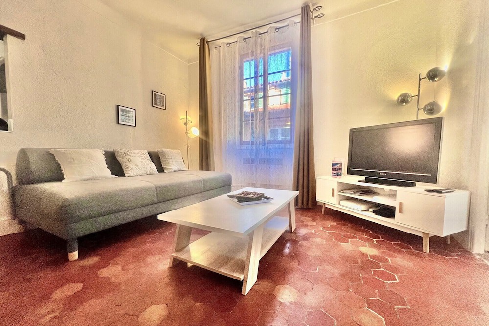 Photo of Livingroom in Old Town
