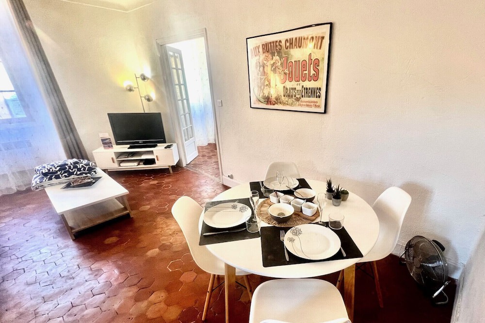 Photo of Livingroom in Old Town