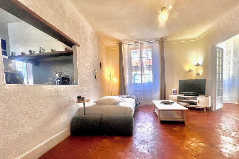 Photo of Livingroom in Old Town