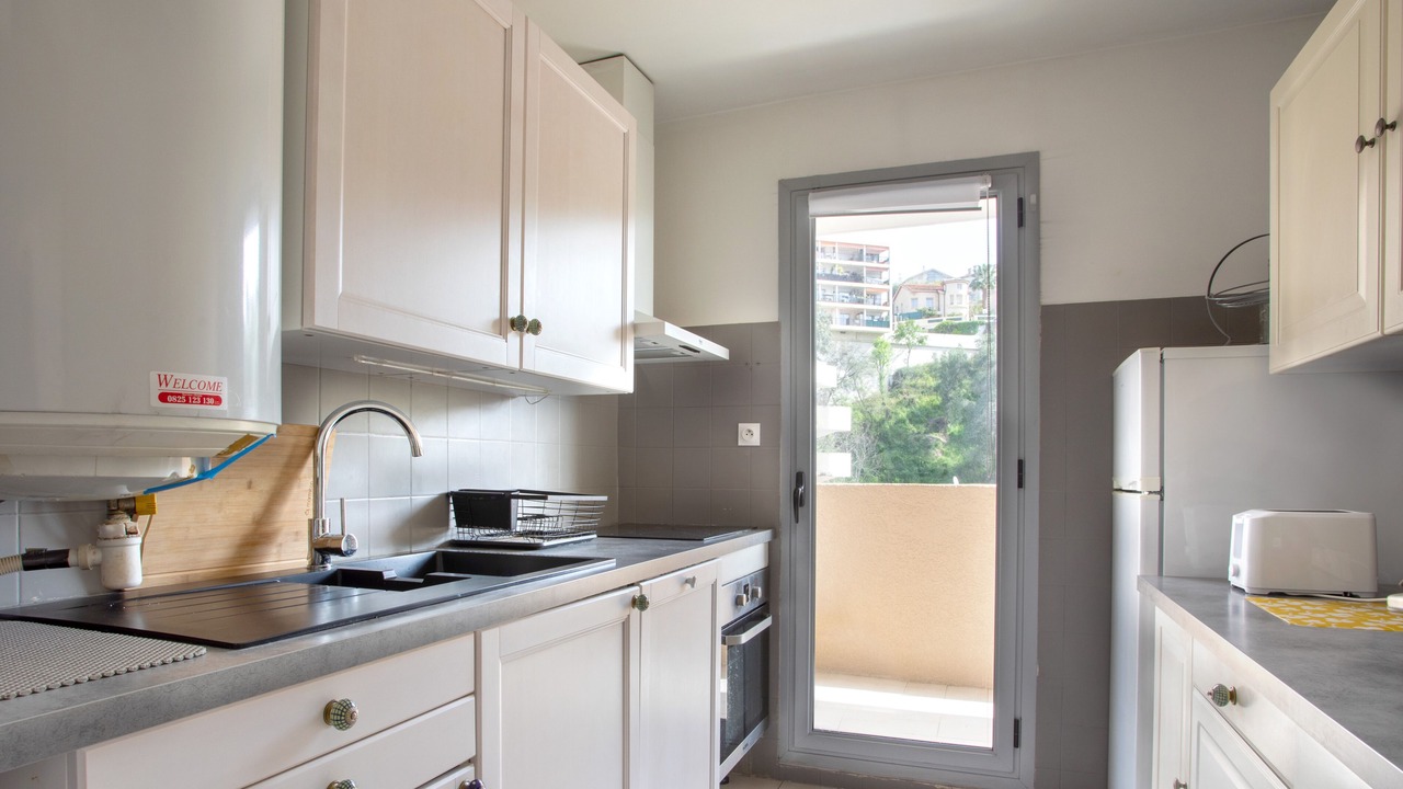 Photo of Kitchen in Saint Pierre de Feric