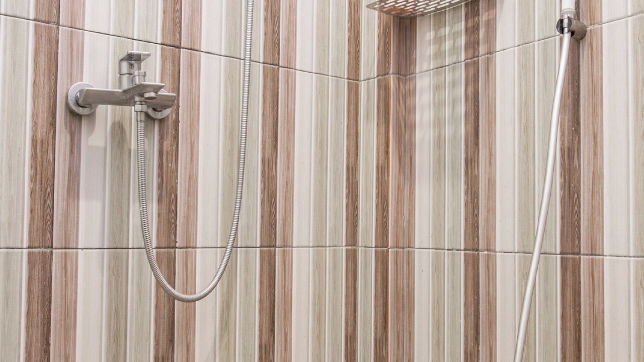 Photo of Bathroom in Rajabasa