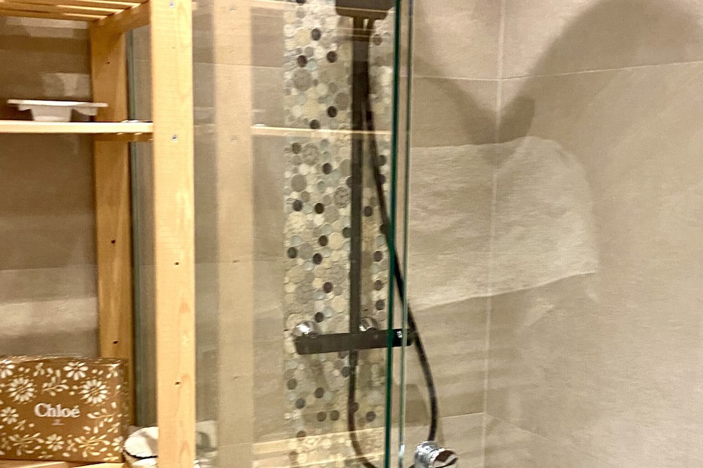 Photo of Bathroom in Saint Maurice