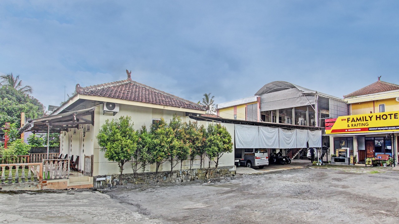 Photo of Outdoor in Mendut