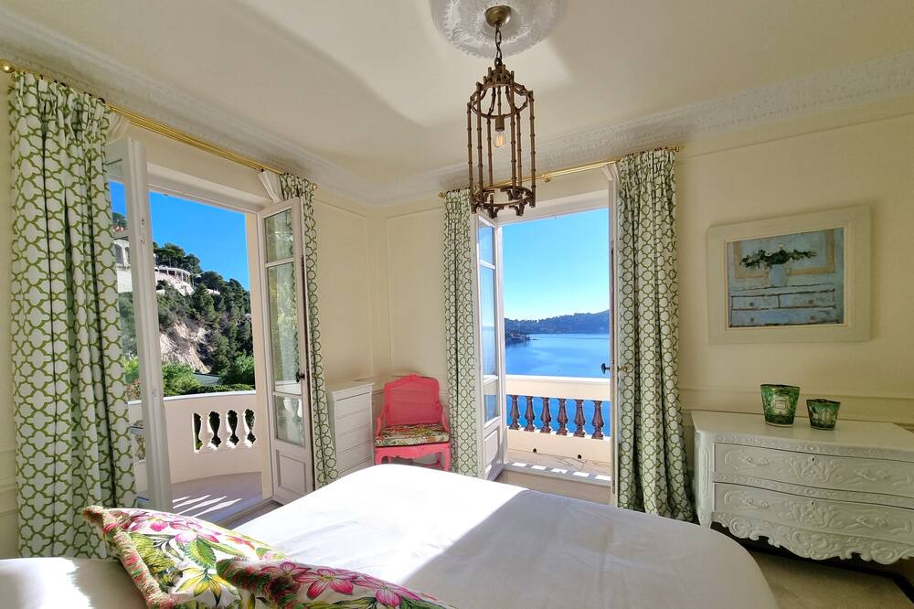 Photo of Bedroom in Villefranche-sur-Mer