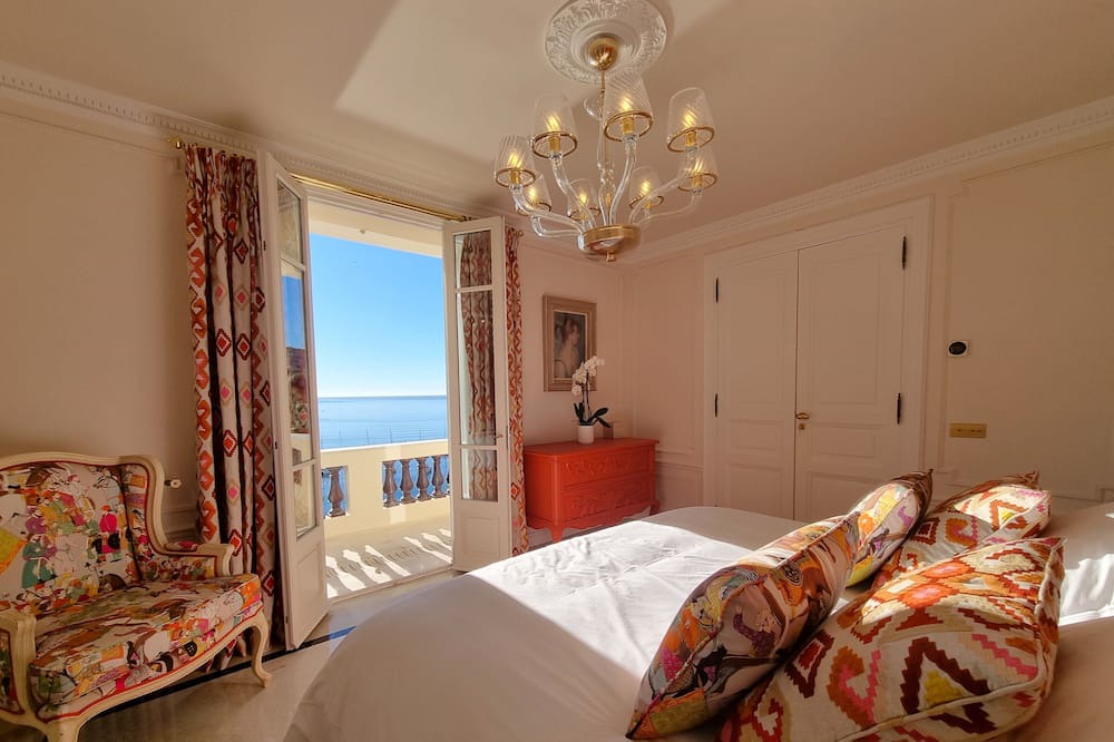 Photo of Bedroom in Villefranche-sur-Mer