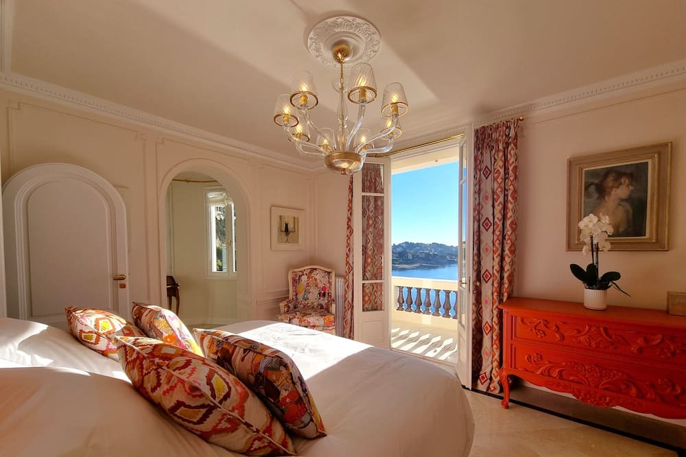 Photo of Bedroom in Villefranche-sur-Mer