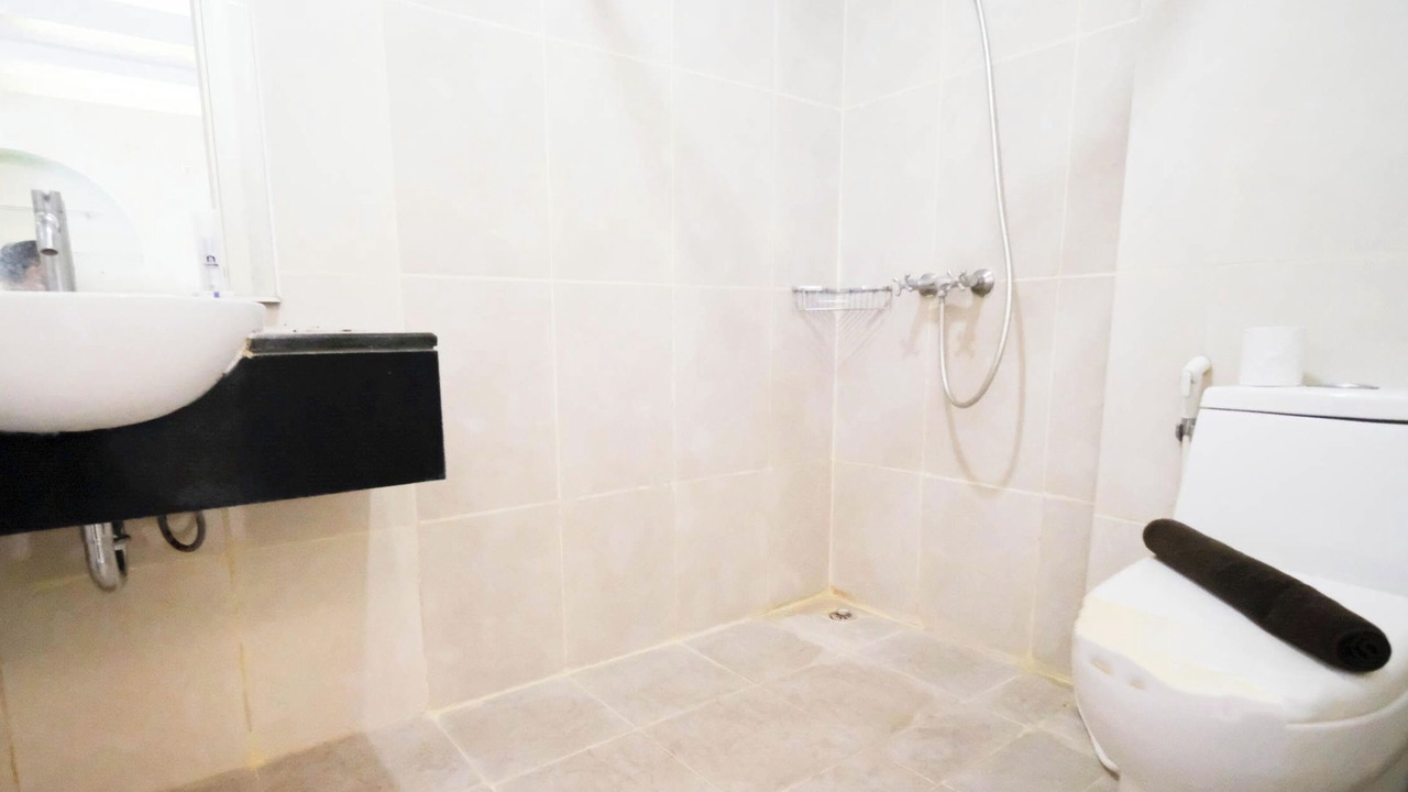 Photo of Bathroom in Surabaya