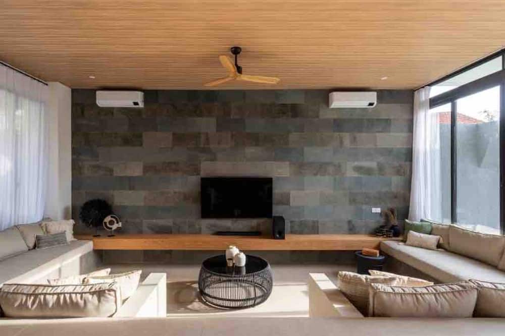 Photo of Livingroom in Padonan