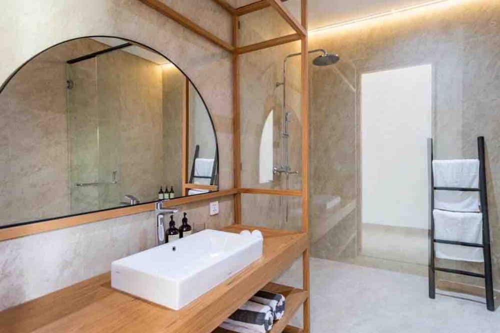 Photo of Bathroom in Padonan