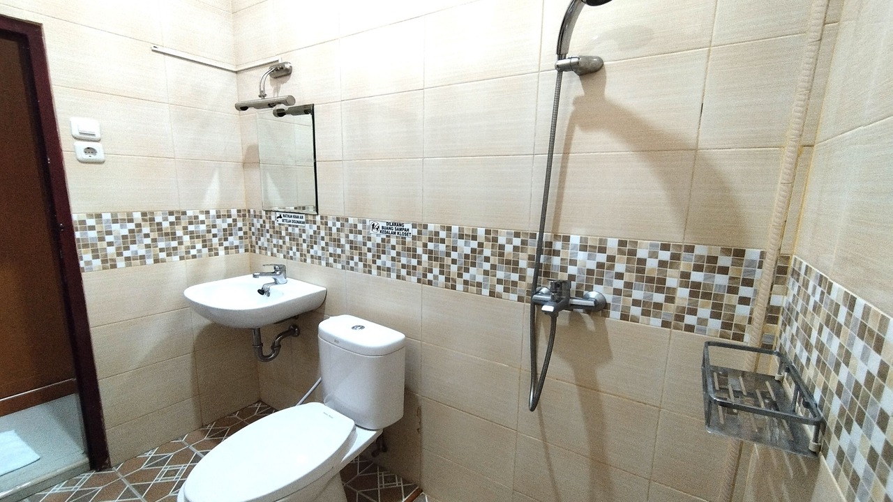 Photo of Bathroom in Jambi