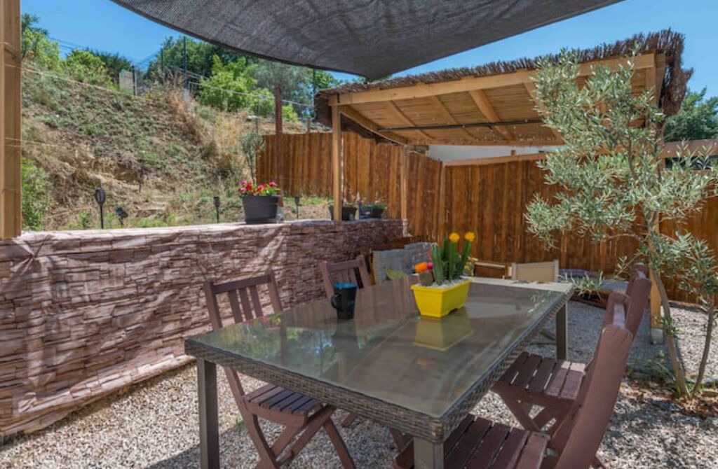 Photo of Outdoor in Contes
