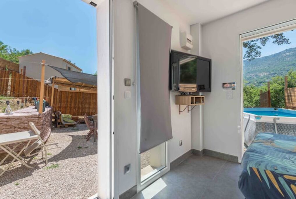 Photo of Outdoor in Contes