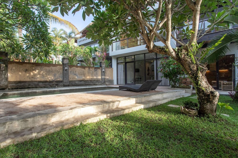 Photo of Outdoor in Suraberata