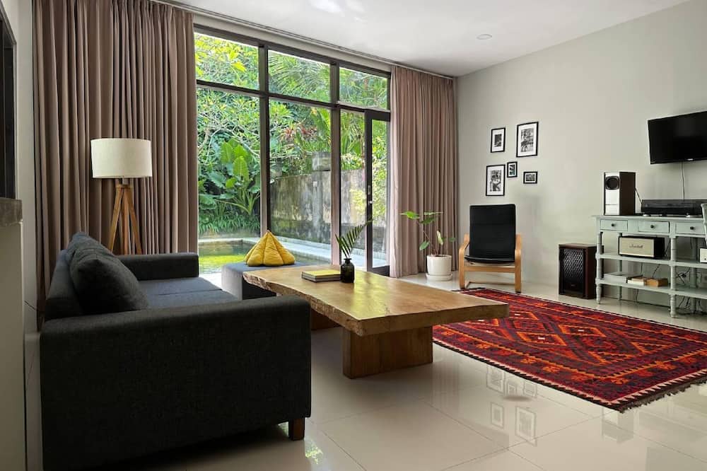 Photo of Livingroom in Suraberata