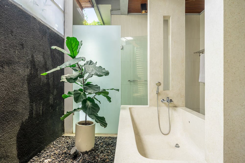 Photo of Bathroom in Babakan