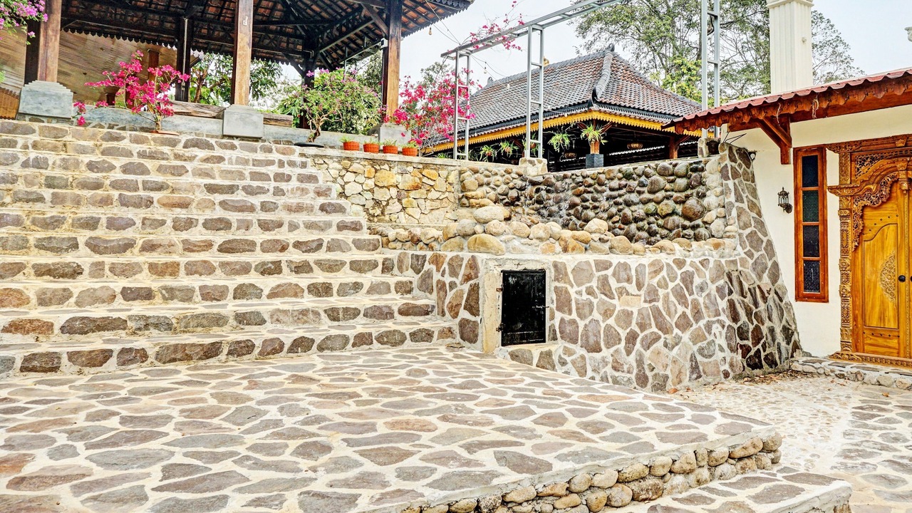 Photo of Outdoor in Rajabasa