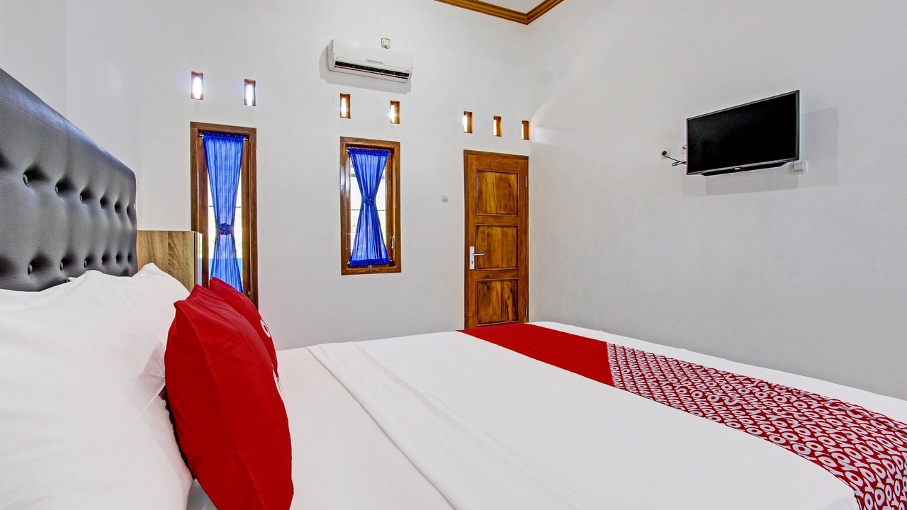 Photo of Bedroom in Temon