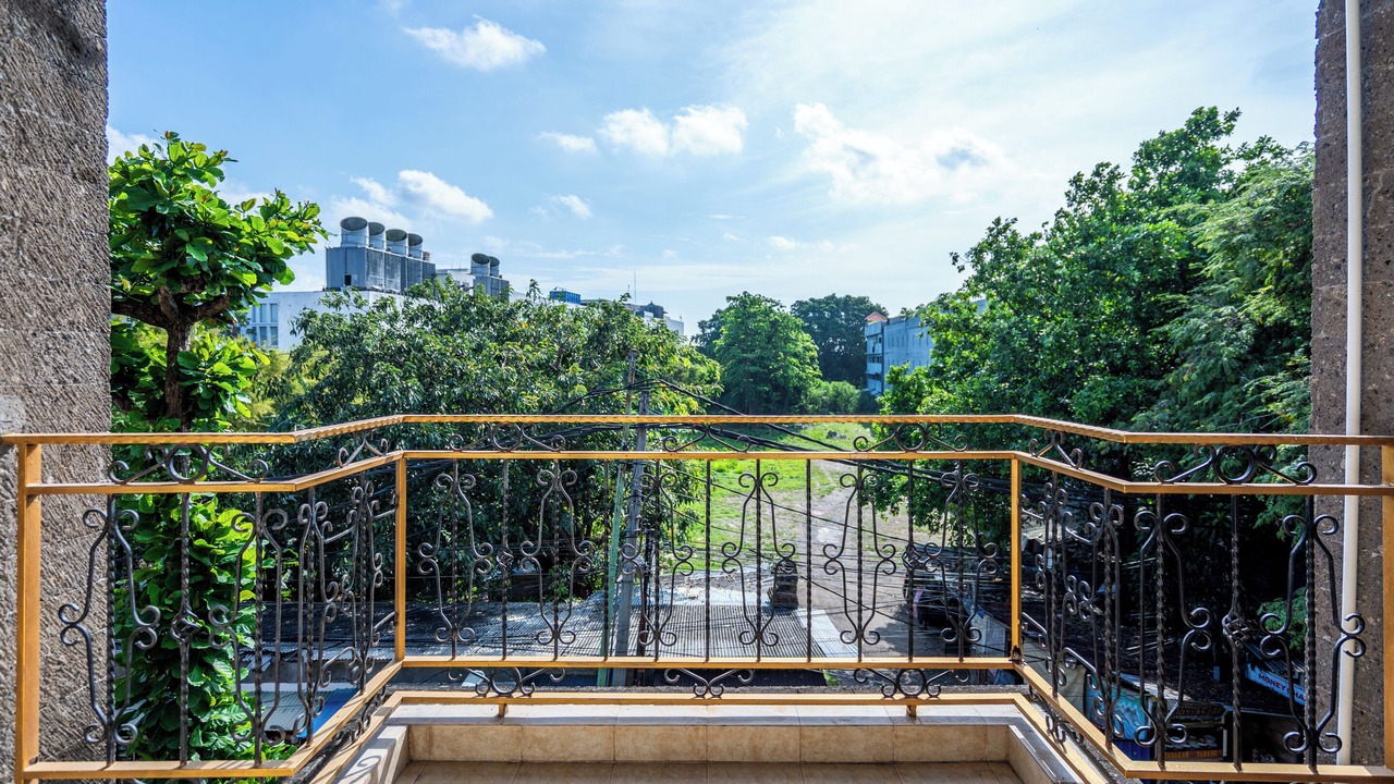 Photo of Patio Balcony in Downtown Kuta