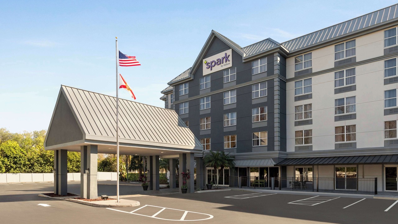 Photo of Outdoor in Florida Center