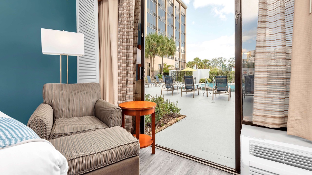 Photo of Bedroom in Florida Center