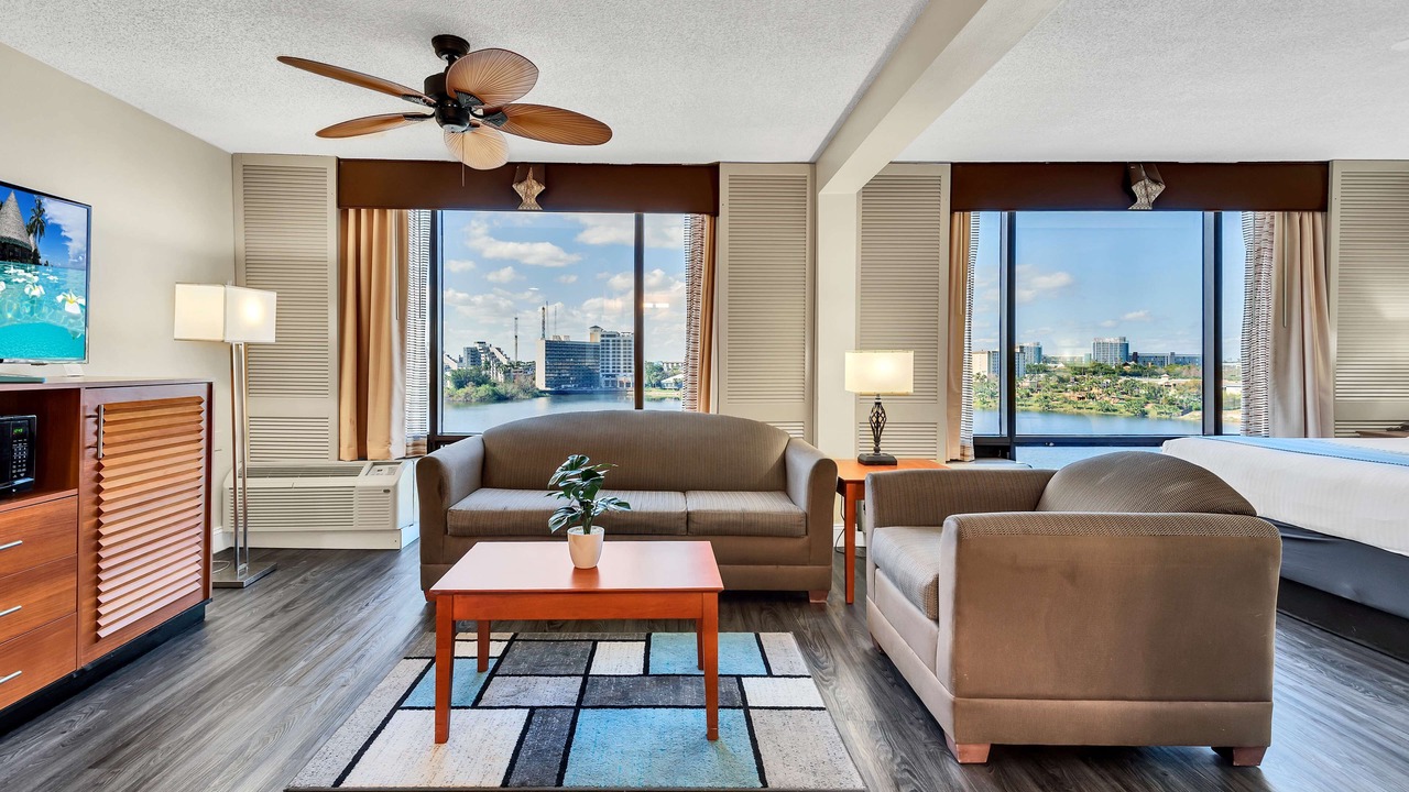 Photo of Bedroom in Florida Center