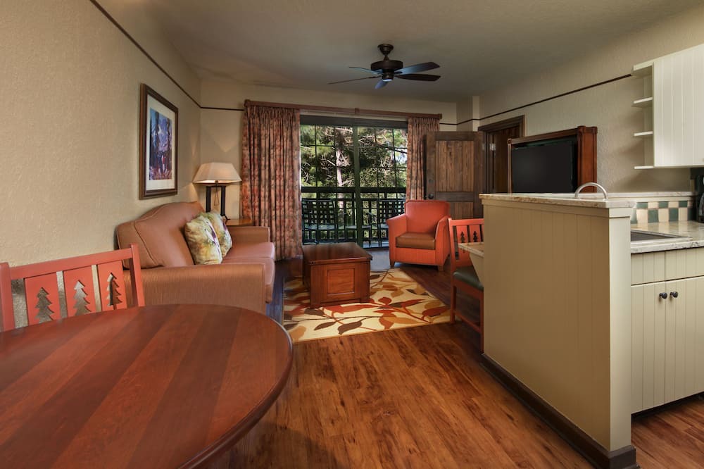 Photo of Livingroom in Bay Lake
