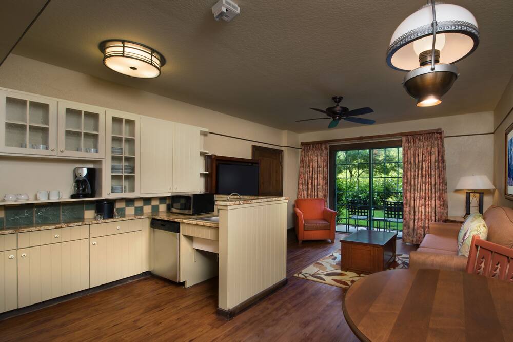 Photo of Livingroom in Bay Lake