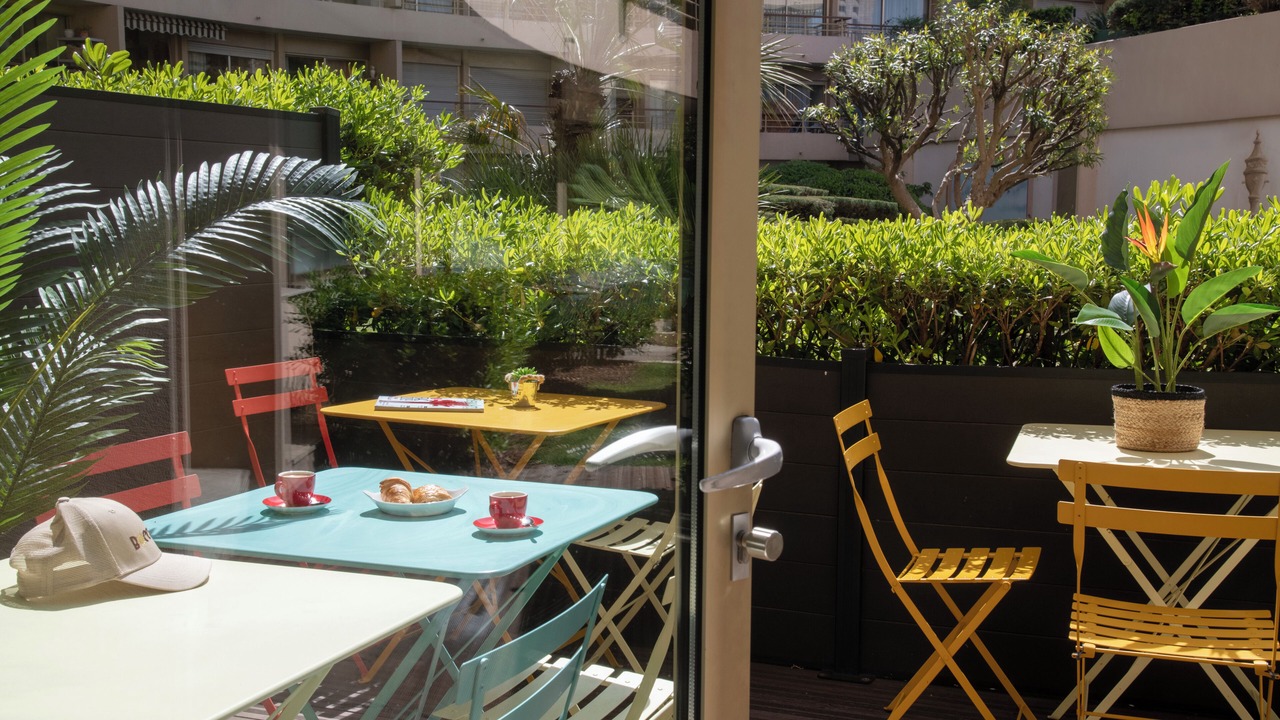 Photo of Patio Balcony in Cannes La Bocca