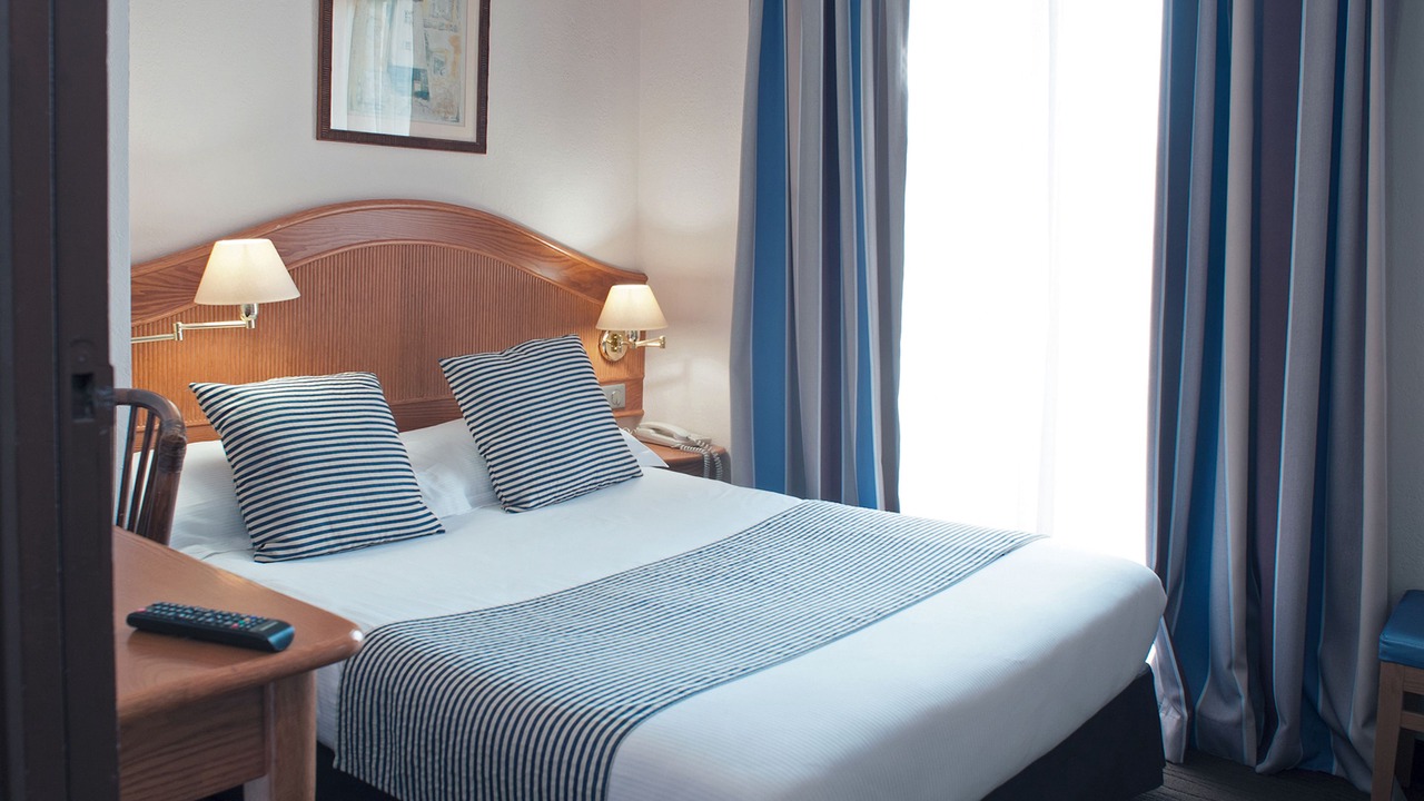 Photo of Bedroom in Riquier