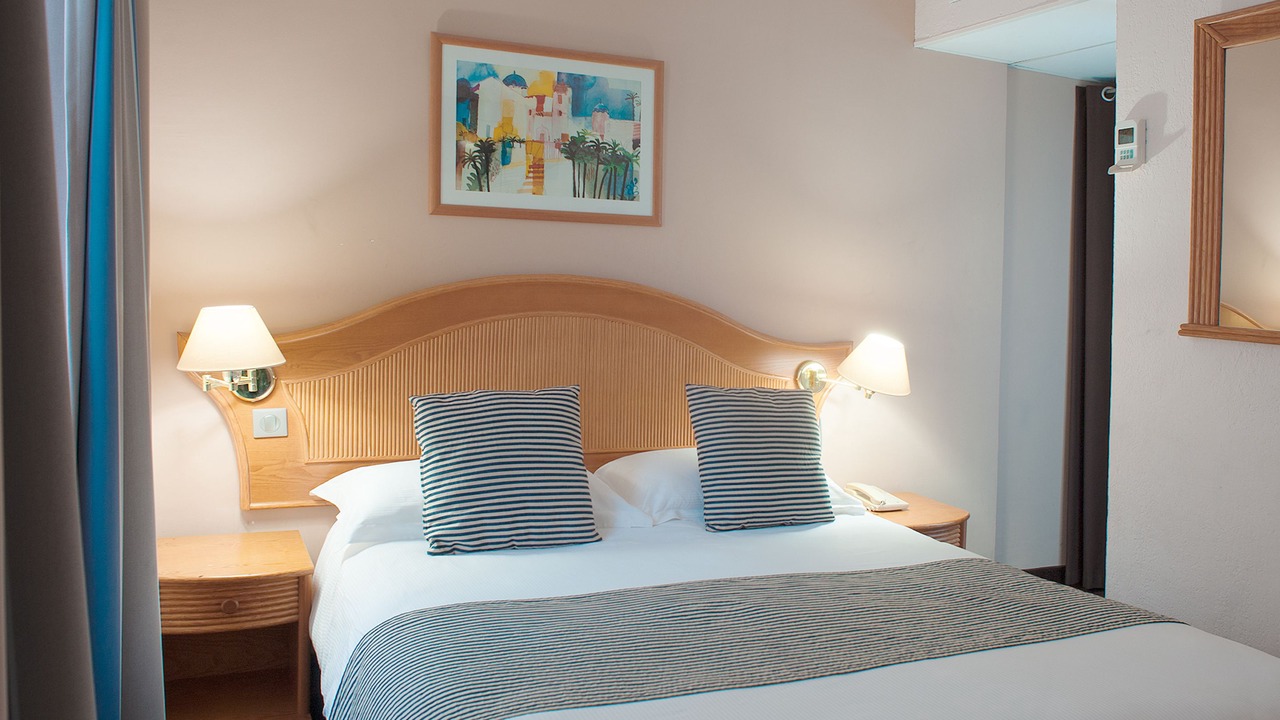 Photo of Bedroom in Riquier